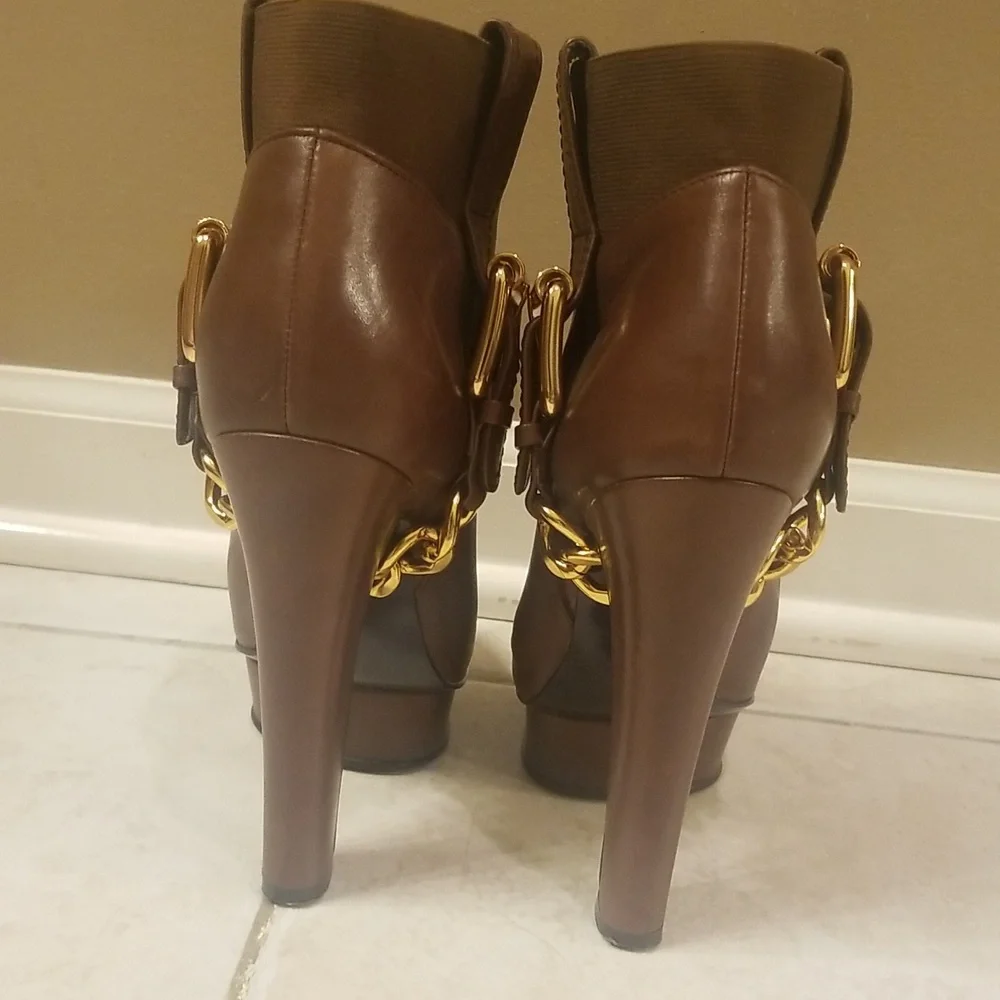 Donald J Pliner brown boots size 6.5M EUC...high heel sexy boots - Picture 4 of 16
